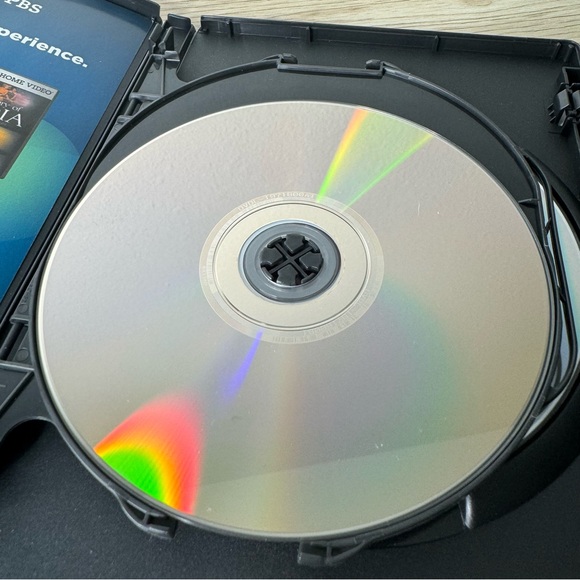 DOWNTON ABBEY PBS BBC Season‎ 1 DVD 3 Disc Set Original U.K. Set Widescreen - Picture 3 of 8